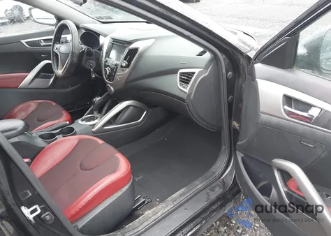 2012 Hyundai Veloster Base W/Red/Black из США, поврежденный, VIN KMHTC6AD0CU080630
